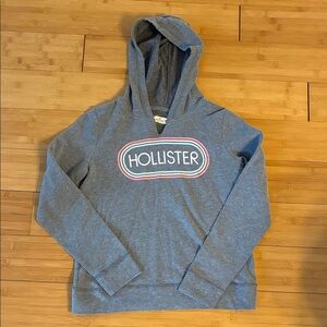 Hollister Women’s Heather Gray Crewneck Hoodie with Logo Patch